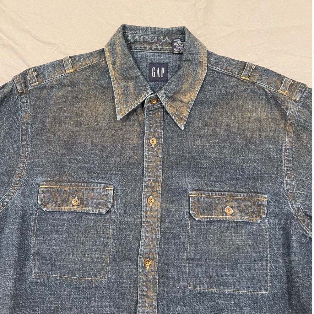 Vintage GAP Denim Shirt Mens Large Blue Acid Wash Distressed Epaulet Workwear L